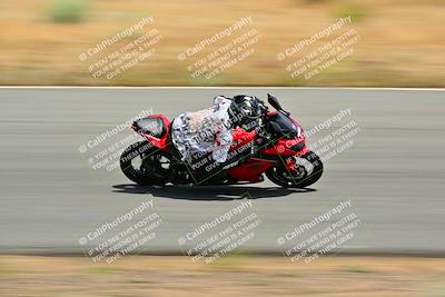 media/May-31-2025-Classic Track Day (Sat) [[da23ab3028]]/Group C/Session 4 (Turns 4 and 6)/